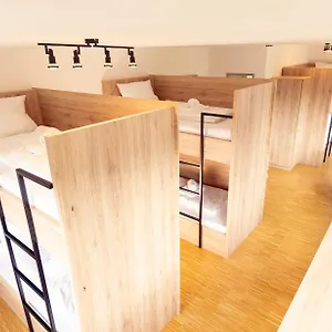  Hostel Henrys Sleeping Am Augsburger Eiskanal